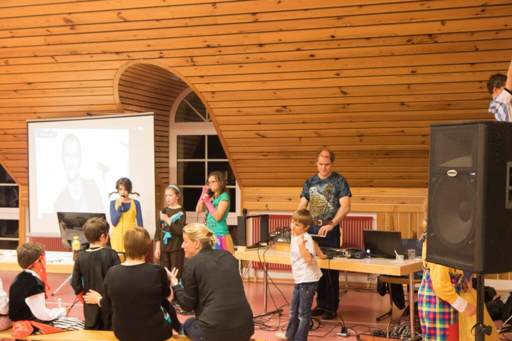 Nicolas karaoké en Suisse romande